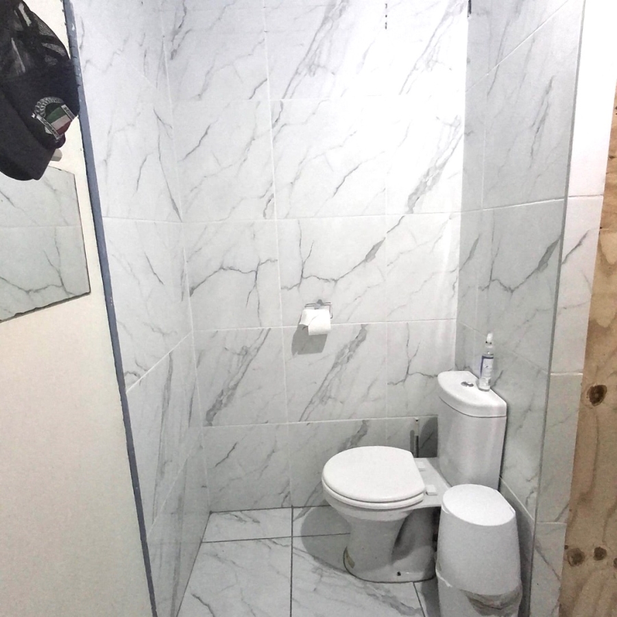 2 Bedroom Property for Sale in Algoa Park Eastern Cape